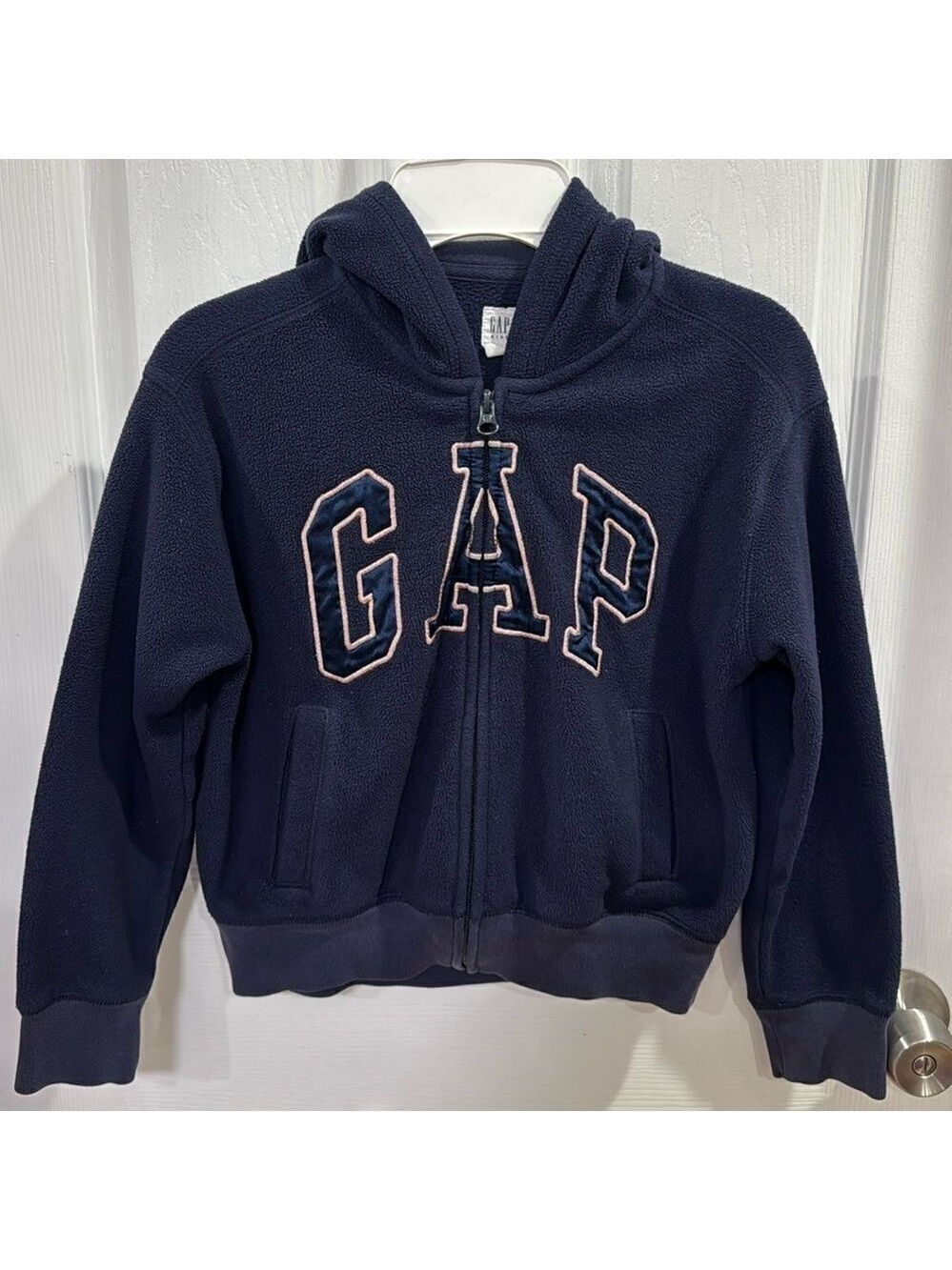 GAP FLEECE HOODED SWEATSHIRT. NAVY BLUE
